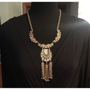 Gold Tone Vintage Fancy Shell Chandelier Style Necklace